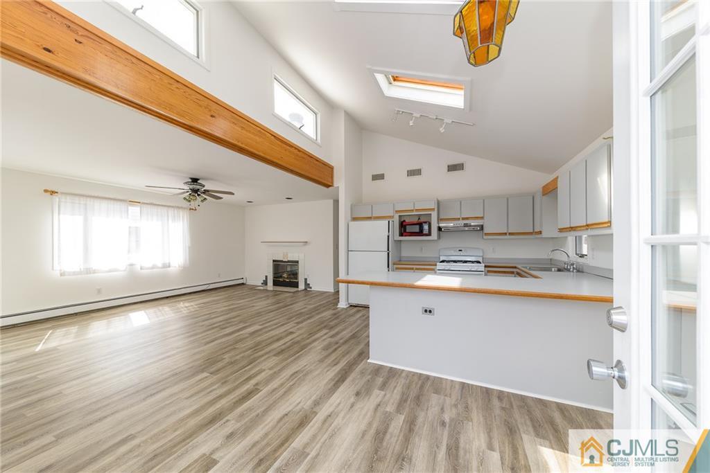 88 Bryant Road Waretown, NJ 08758 - Photo 8 of 25 Gallery Image 8