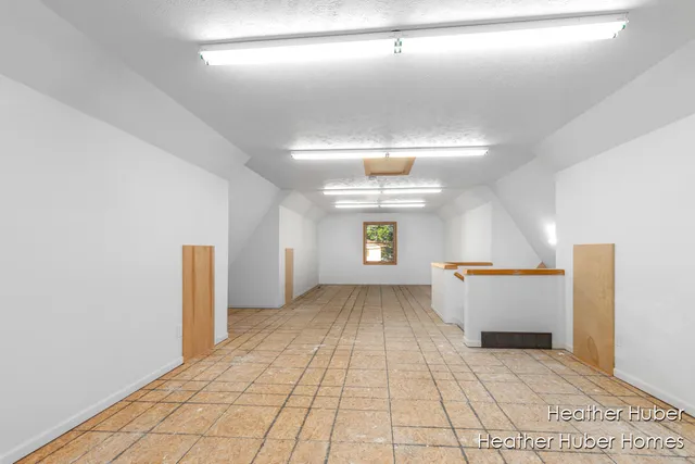 $225,000 | 2919 Beatrice Avenue, Middleville, MI 49333