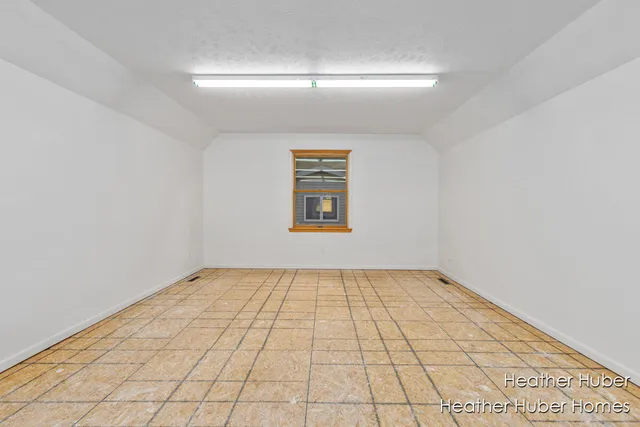 $225,000 | 2919 Beatrice Avenue, Middleville, MI 49333