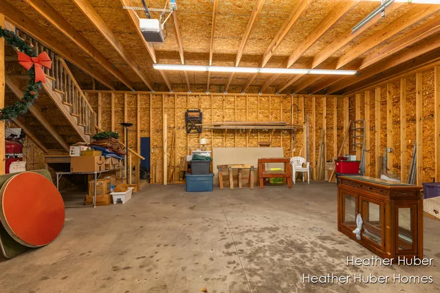 $225,000 | 2919 Beatrice Avenue, Middleville, MI 49333