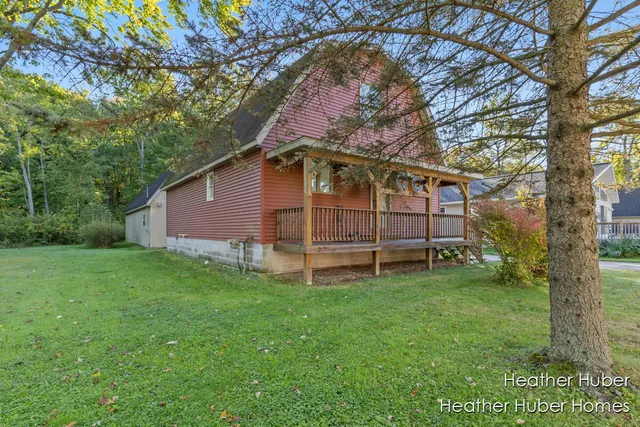 $225,000 | 2919 Beatrice Avenue, Middleville, MI 49333