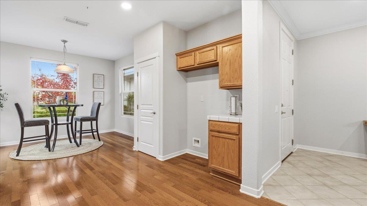 1181 Segolily Lane Lincoln, CA 95648 - Photo 8 of 31 a view of kitchen with furniture and wooden floor