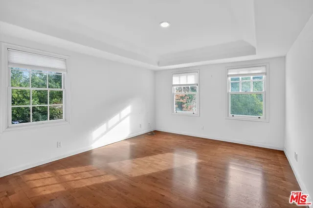 $14,500 | 15 North Ridgewood Road, Kentfield, CA 94904