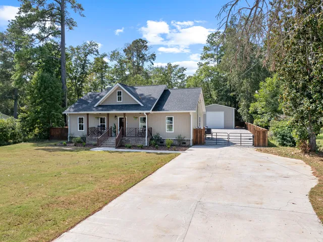 $405,000 | 1691 Bennett Circle, Holly Hill, SC 29059