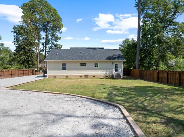 $405,000 | 1691 Bennett Circle, Holly Hill, SC 29059