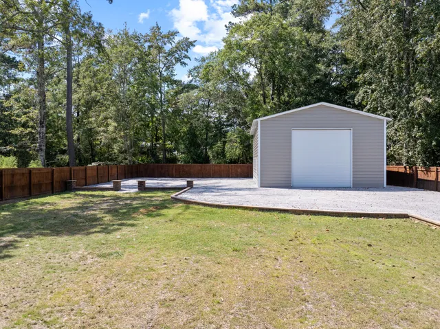 $405,000 | 1691 Bennett Circle, Holly Hill, SC 29059