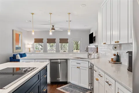 $1,365,000 | 9294 Scenic Bluff Drive, Austin, TX 78733