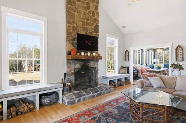 $999,000 | 41 Cooper Lane, Lyndeborough, NH 03082