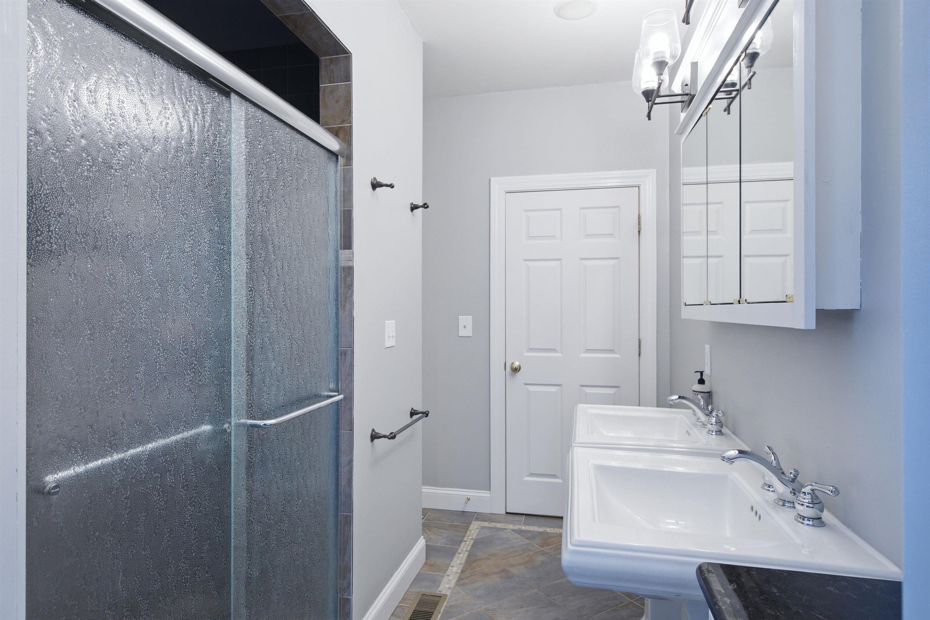 41 Cooper Lane Lyndeborough, NH 03082 - Photo 34 of 50