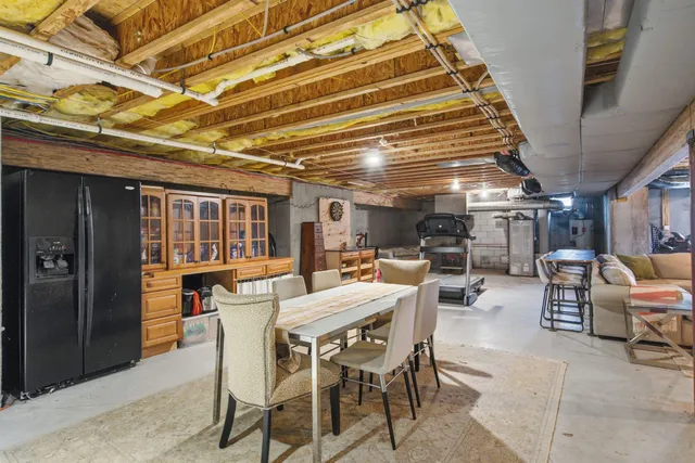 $999,000 | 41 Cooper Lane, Lyndeborough, NH 03082