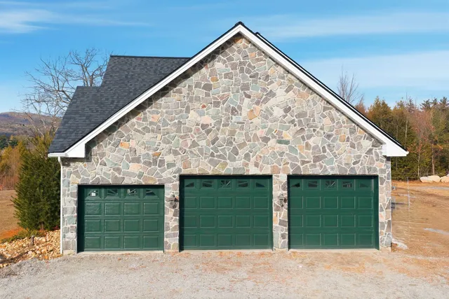 $999,000 | 41 Cooper Lane, Lyndeborough, NH 03082