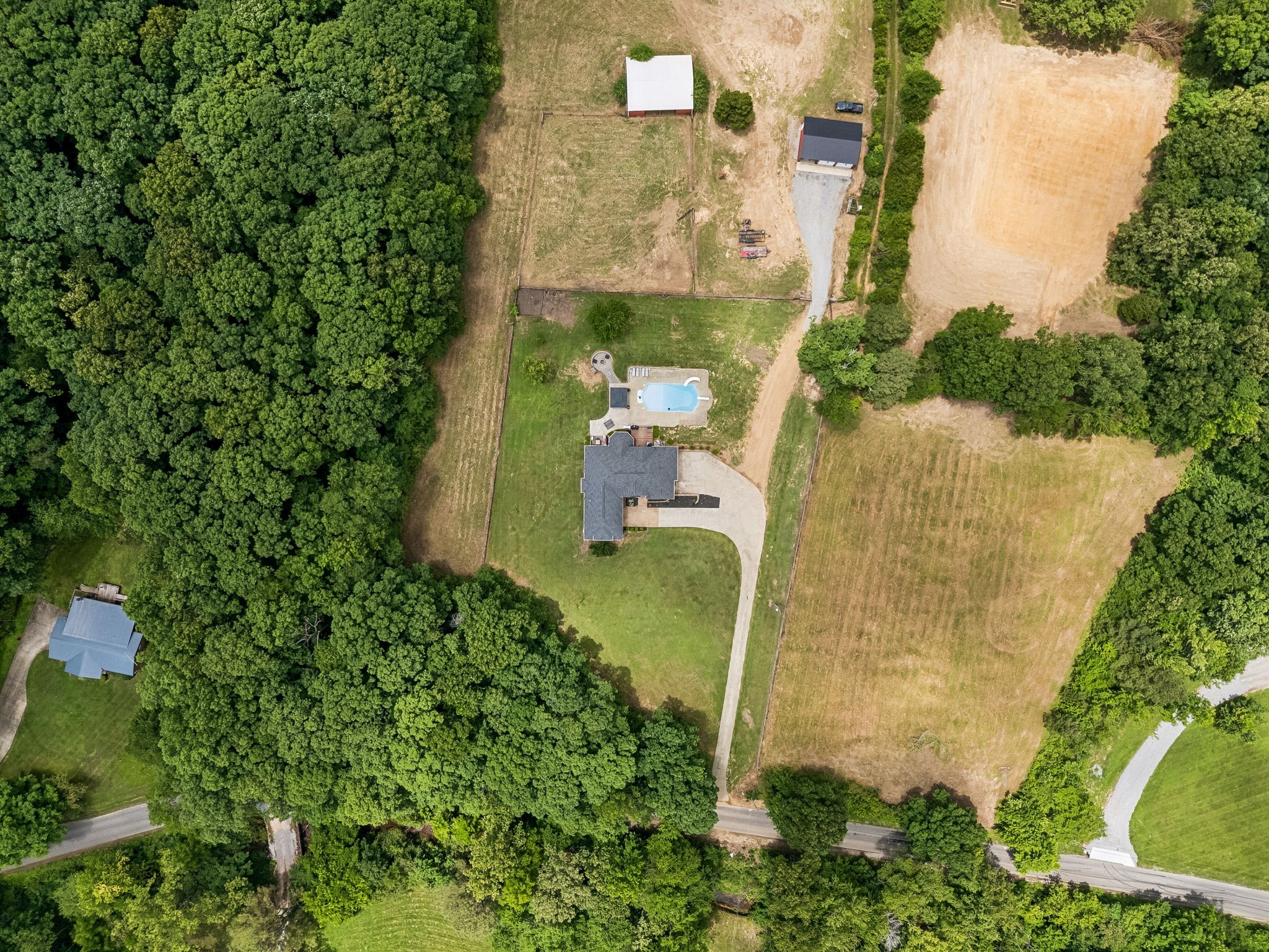 947 Bold Springs Road McEwen, TN 37101 - Photo 11 of 95