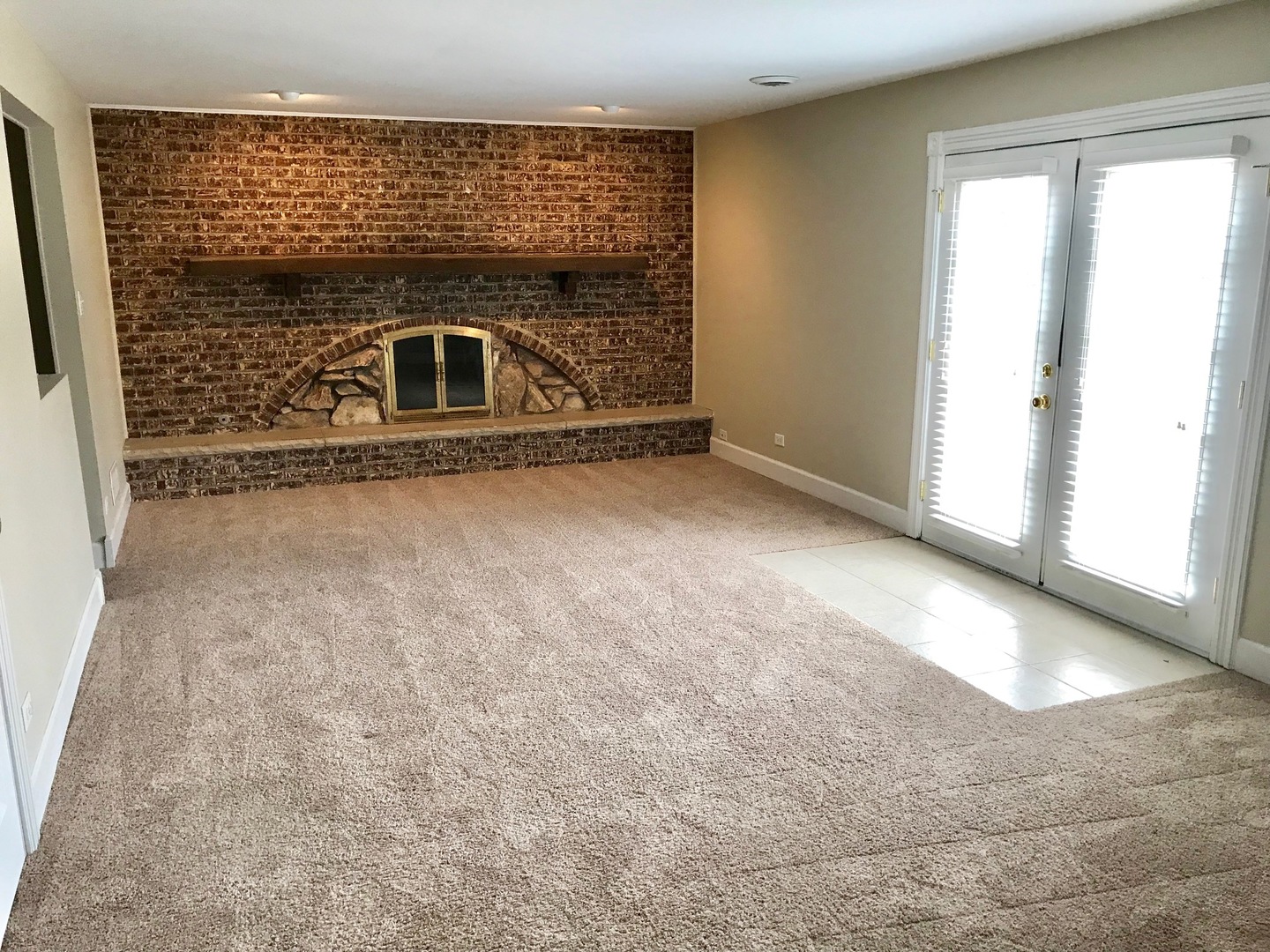 15616 Pine Road Oak Forest, IL 60452 - Photo 15 of 31 Gallery Image 15