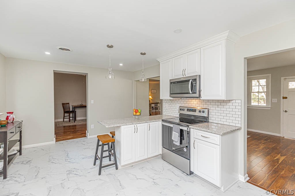 17022 Courtney Road Hanover, VA 23069 - Photo 7 of 31 Gallery Image 7