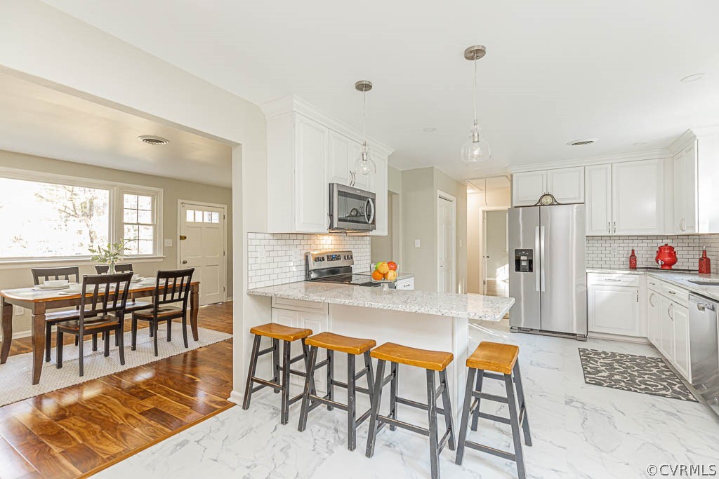 17022 Courtney Road Hanover, VA 23069 - Photo 9 of 31 Gallery Image 9