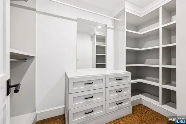 $2,399,000 | 298 Buttonwood Drive, Paramus, NJ 07652