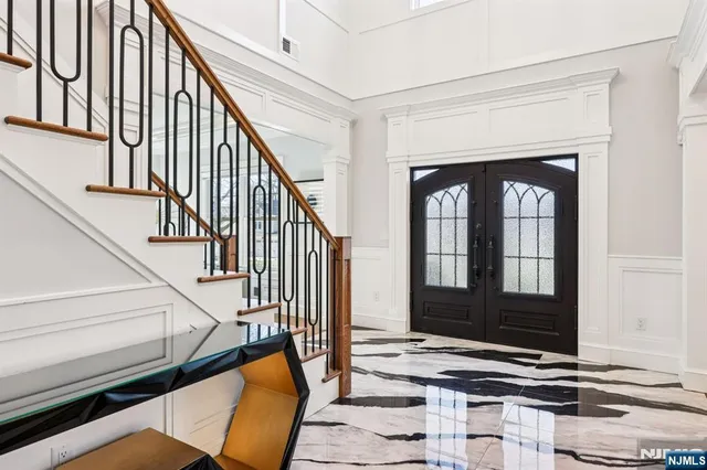 $2,399,000 | 298 Buttonwood Drive, Paramus, NJ 07652