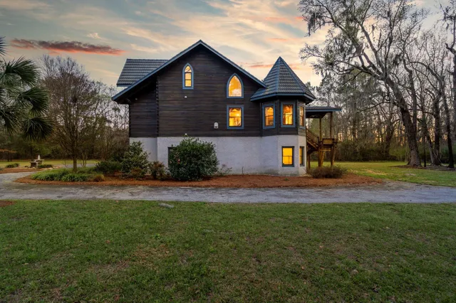 $994,999 | 2773 Mt Carmel Road, Walterboro, SC 29488