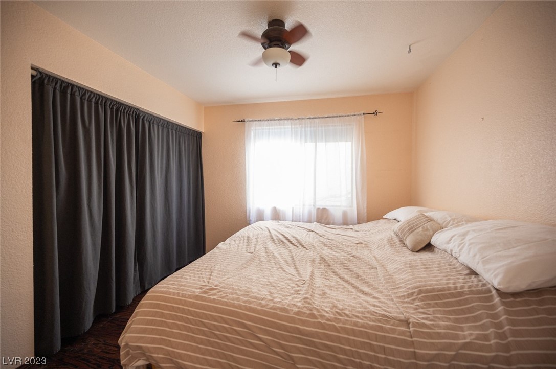 2706 Knightsbridge Road Henderson, NV 89074 - Photo 18 of 31 Second downstairs bedroom
