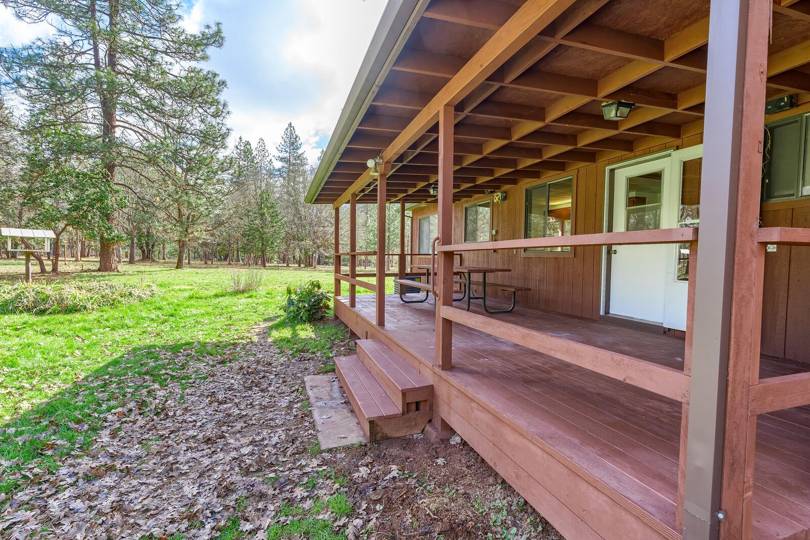 2021 Pine Grove Road Rogue River, OR 97537 - Photo 31 of 50 19_PGR_19_mls