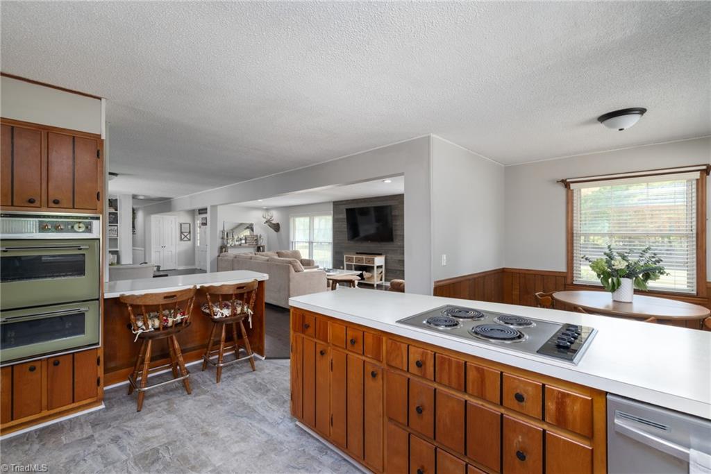227 Cardinal Road Madison, NC 27025 - Photo 27 of 34