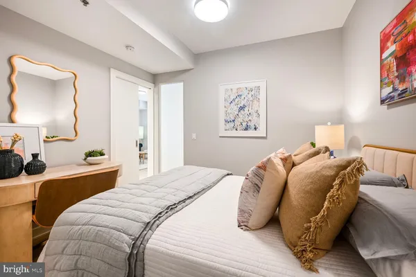 $2,725 | 950 3rd Street Northwest, Unit 1205, Washington, DC 20001