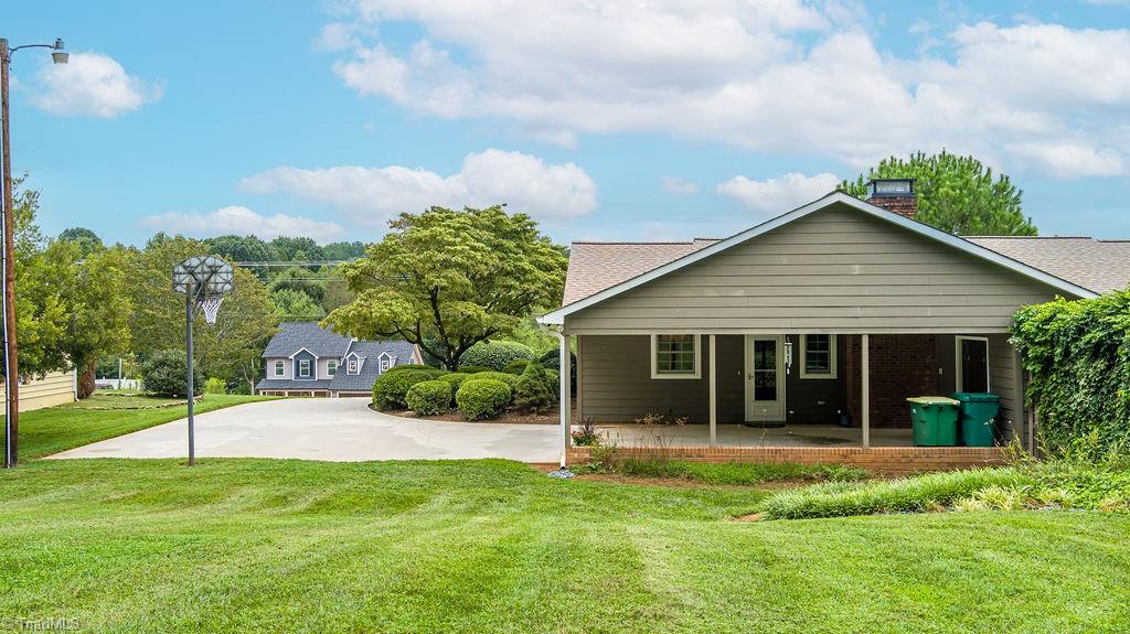 1451 South Peace Haven Road Clemmons, NC 27012 - Photo 18 of 23