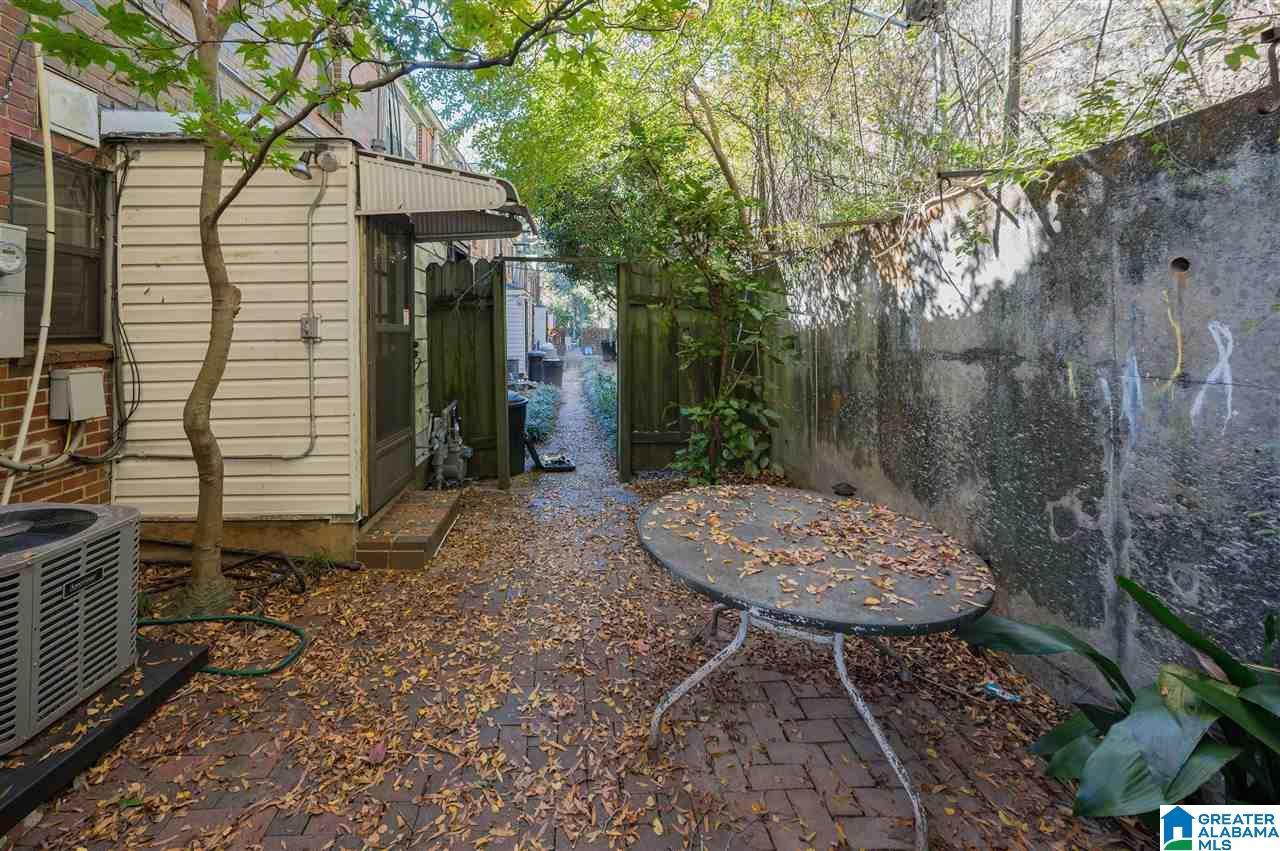 1760 Valley Avenue, Unit H Birmingham, AL 35209 - Photo 25 of 26