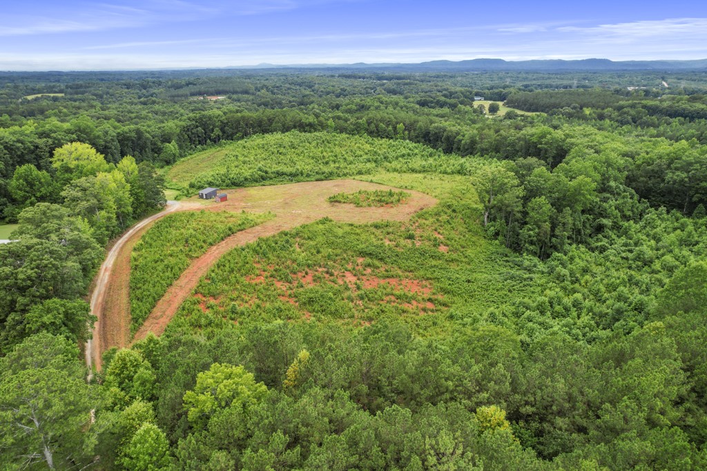 554-556 Poplar Springs Road Walhalla, SC 29691 - Photo 2 of 34