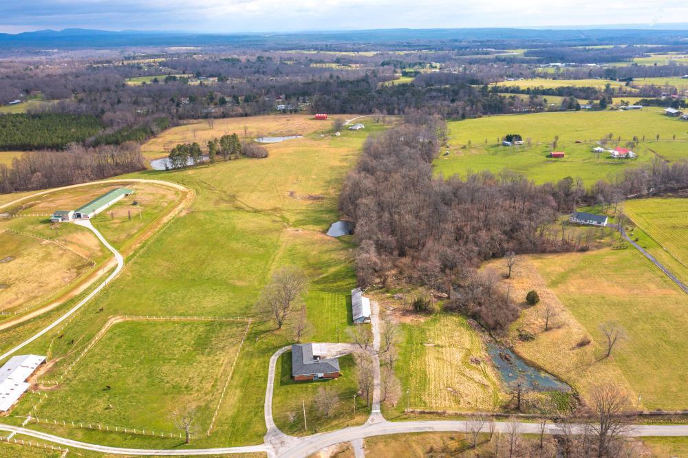 2450 Walkertown Road Dayton, TN 37321 - Photo 1 of 13 13