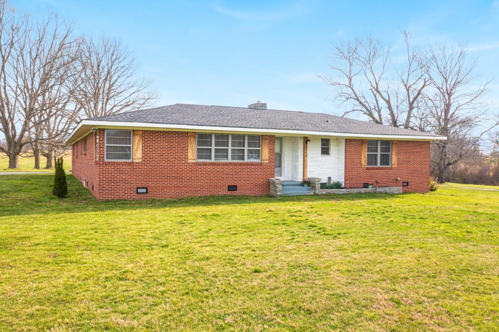 2450 Walkertown Road Dayton, TN 37321 - Photo 2 of 13 1