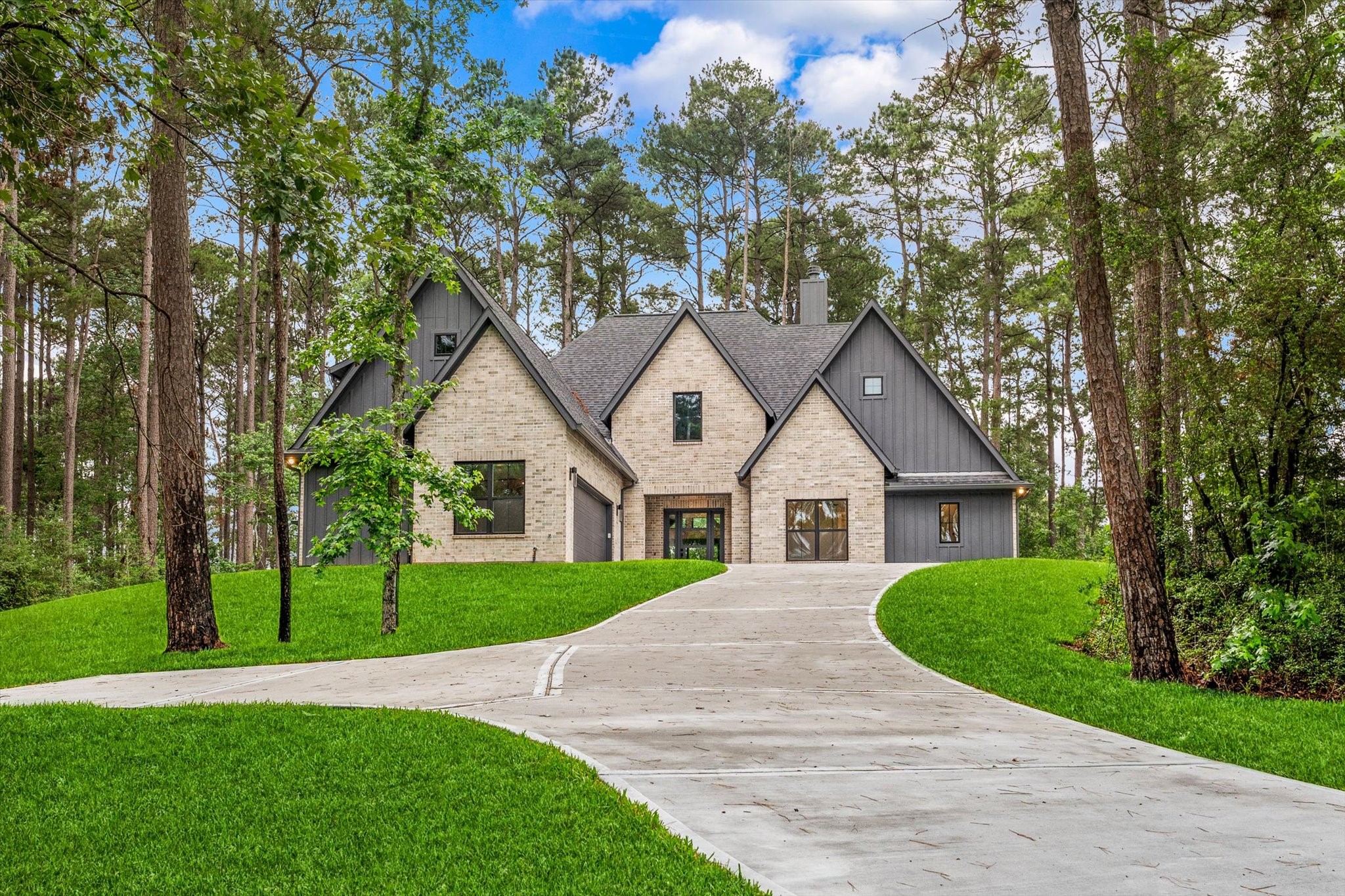 105 Sanctuary Road Huntsville, TX 77340 - Photo 1 of 50