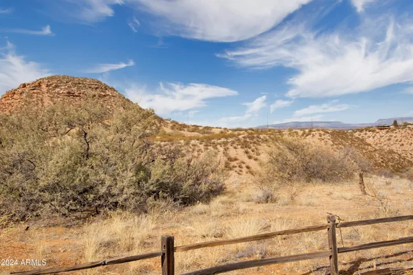 $225,000 | 10520 East Lichlyter Place, Cornville, AZ 86325