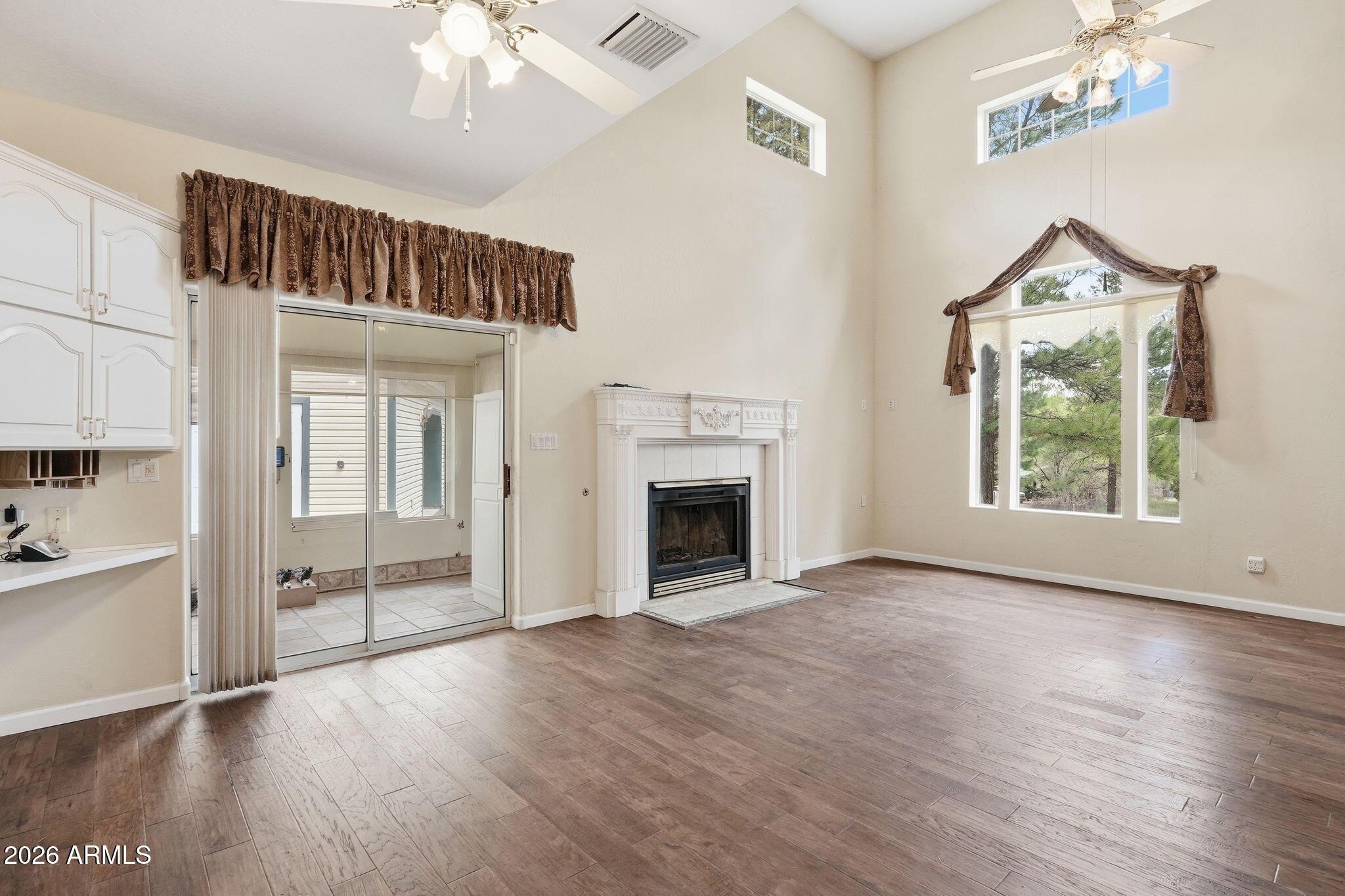 3318 Black Canyon Road Heber, AZ 85928 - Photo 12 of 80 Great Room