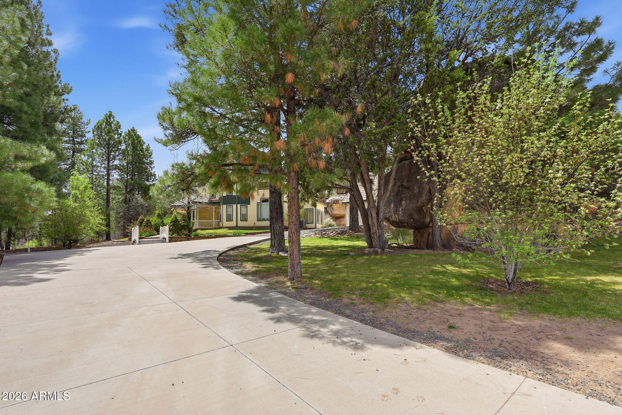 3318 Black Canyon Road Heber, AZ 85928 - Photo 61 of 80 Driveway of home from Black Canyon Rd