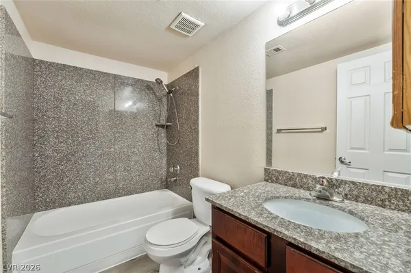 $1,300 | 5062 River Glen Drive, Unit 151, Las Vegas, NV 89103