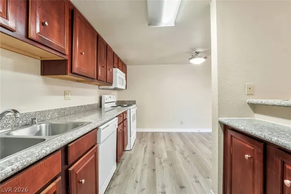 $1,300 | 5062 River Glen Drive, Unit 151, Las Vegas, NV 89103