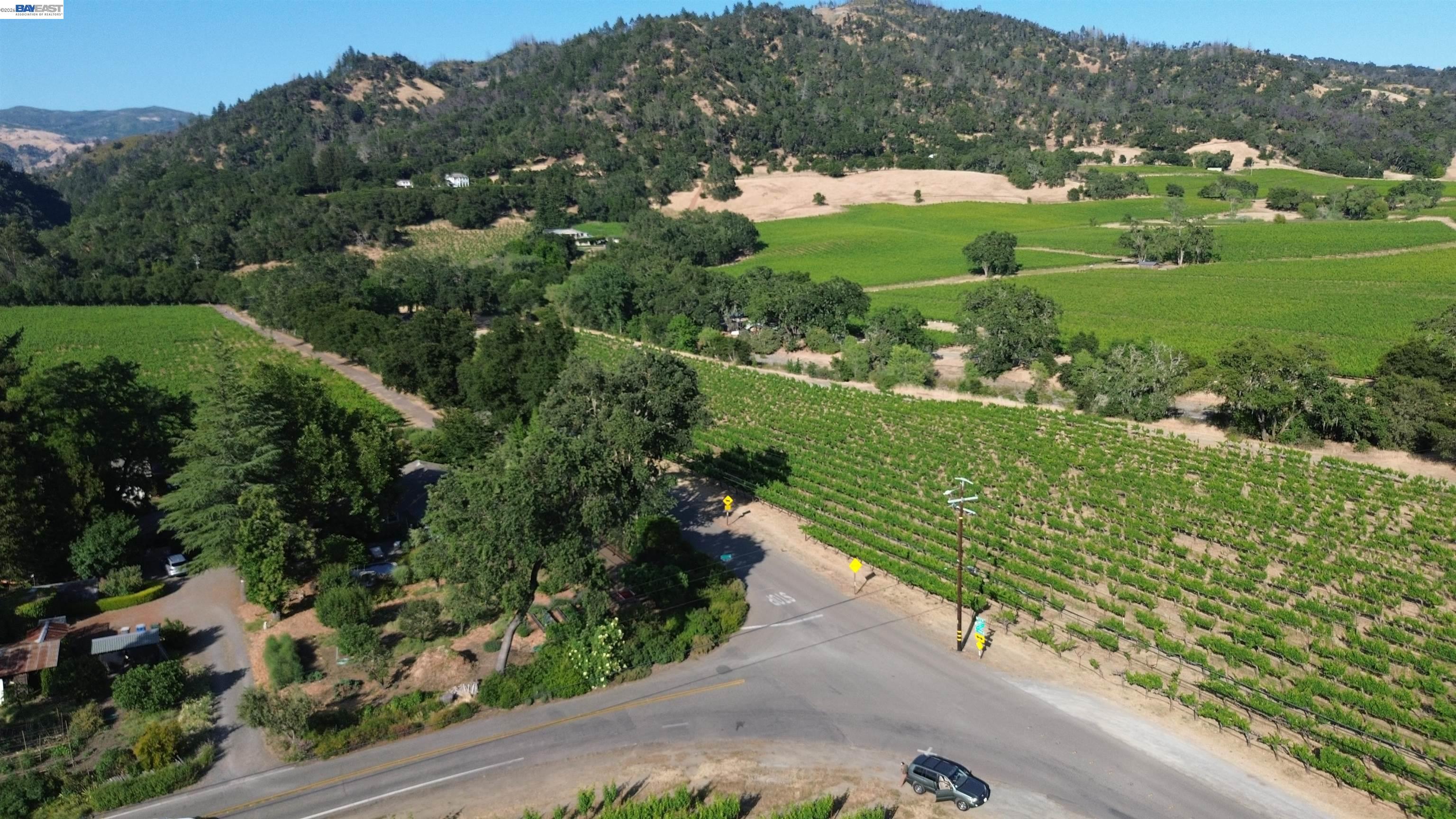 11311 Pine Flat Road Healdsburg, CA 95448 - Photo 36 of 45 a view of a city street from a yard
