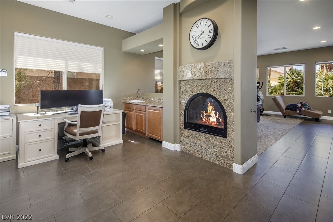 10205 Rancho Destino Road Las Vegas, NV 89183 - Photo 25 of 50 Gallery Image 25