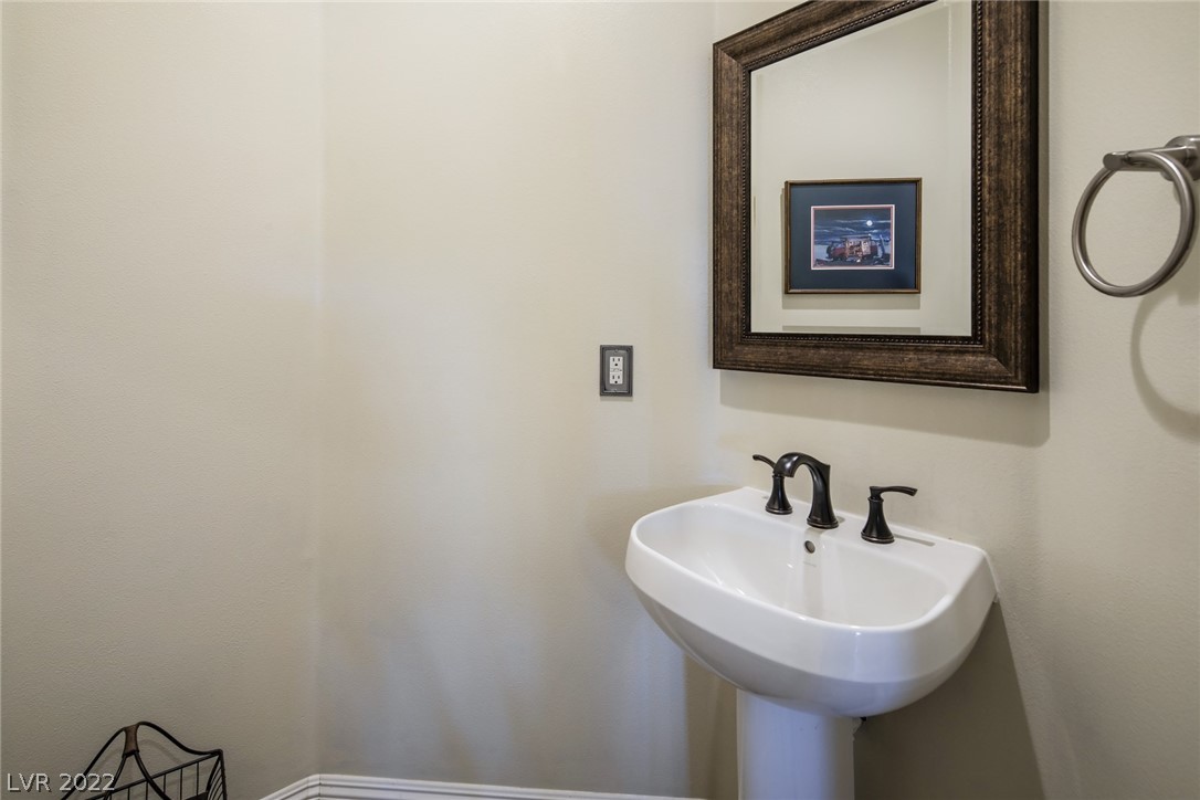 10205 Rancho Destino Road Las Vegas, NV 89183 - Photo 39 of 50 Gallery Image 39
