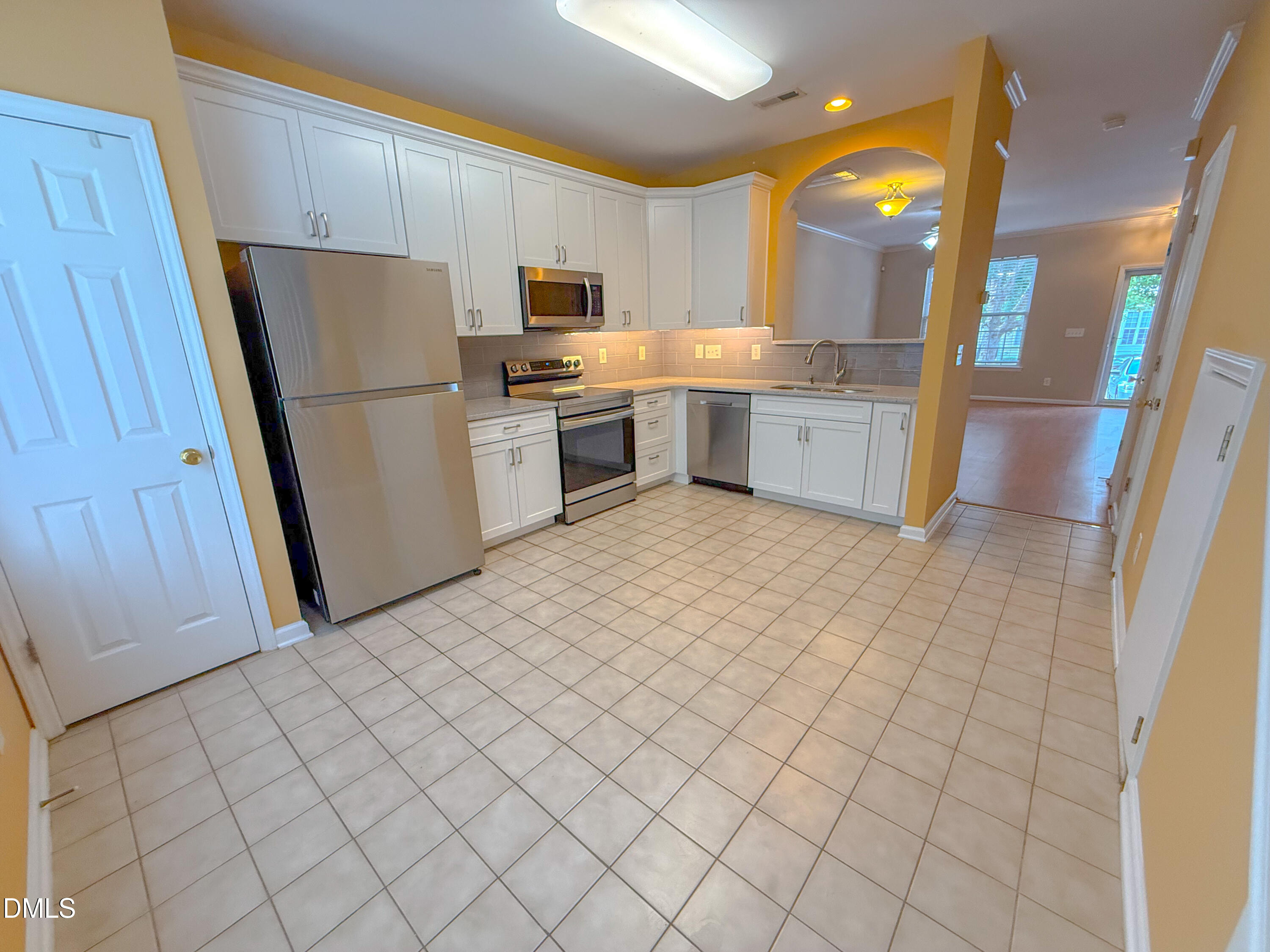 4823 Black Mountain Path Raleigh, NC 27612 - Photo 6 of 18