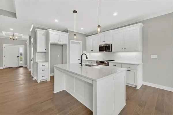 $523,796 | 25050 West 94th Terrace, Lenexa, KS 66227