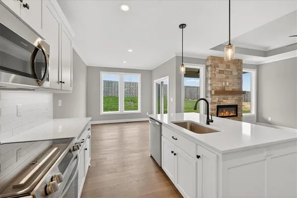 $523,796 | 25050 West 94th Terrace, Lenexa, KS 66227