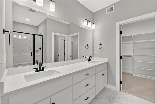 $523,796 | 25050 West 94th Terrace, Lenexa, KS 66227