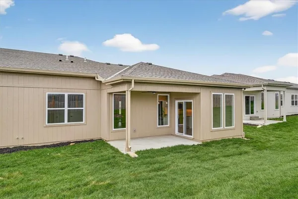 $523,796 | 25050 West 94th Terrace, Lenexa, KS 66227