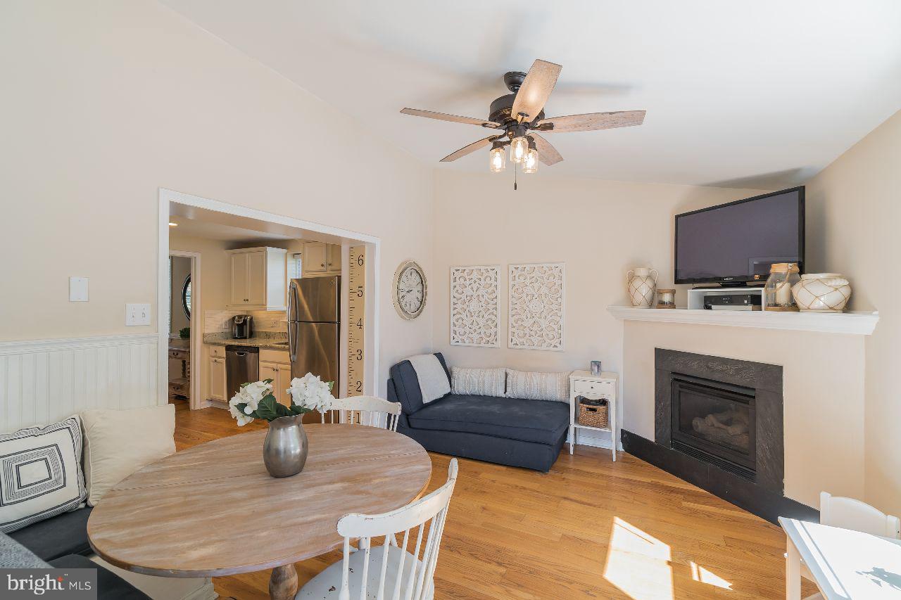 13 Raymond Road Broomall, PA 19008 - Photo 14 of 31 Family Room Opens to Kitchen