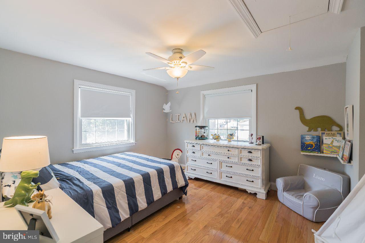 13 Raymond Road Broomall, PA 19008 - Photo 17 of 31 Spacious Second Bedroom