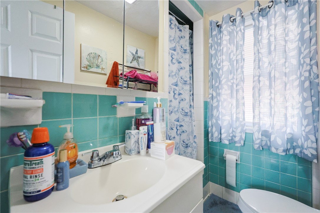 620 Union Avenue Providence, RI 02909 - Photo 19 of 28