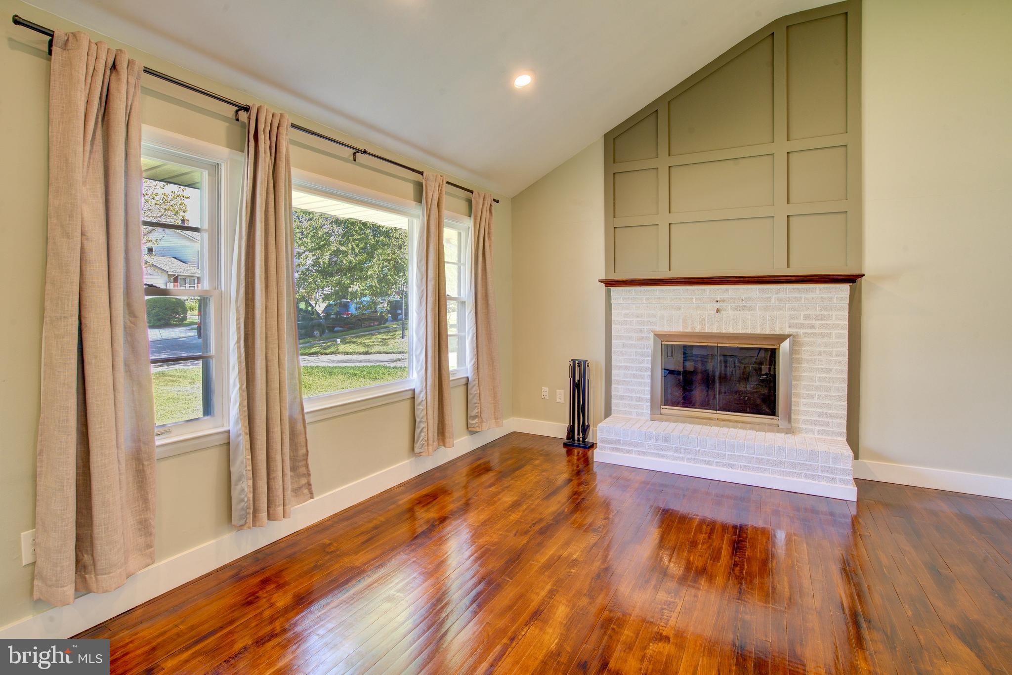 9005 Tammy Road Baltimore, MD 21236 - Photo 5 of 34