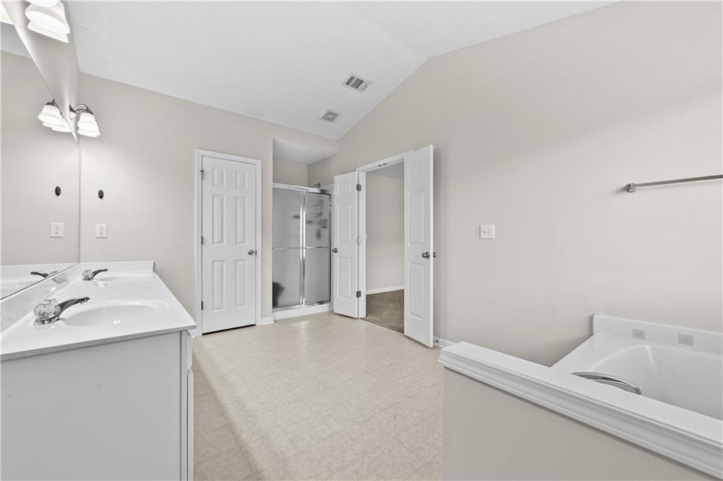 9005 Ruel Lane Suwanee, GA 30024 - Photo 25 of 38